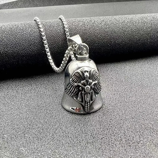 🌟 Colgante Alas de Arcángel Miguel Punk - Joyería para Hombres con Estilo Biker 🏍️✨
